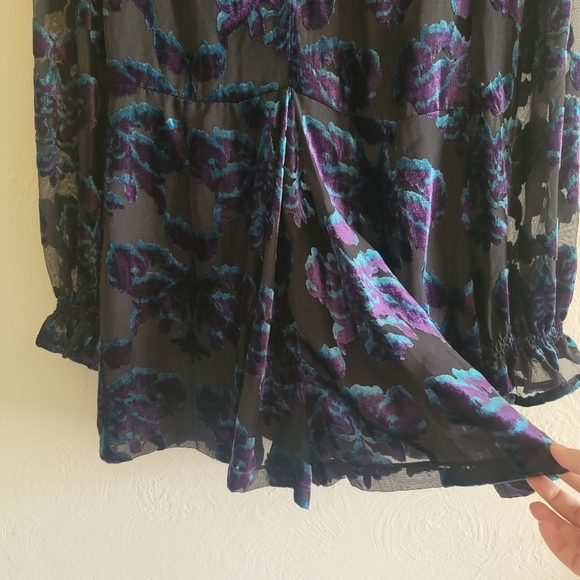 Adelyn Rae, Velvet Burnout Romper, Black/Blue/Purple, Size Medium - Picture 10 of 13